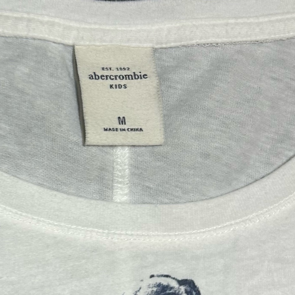 Abercrombie & Fitch Kids White Bulldog Print Long Sleeve Tee Size Medium - Picture 3 of 3